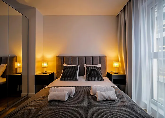 Rentplanet - Garbary Apartamento *